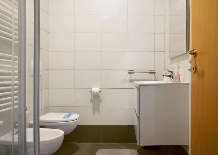 Il Sole Di Calde Maggiore 504 * 카스텔베카나